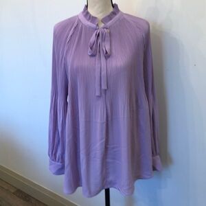 Chicos purple accordion blouse size 3 long sleeves with tie neckline
